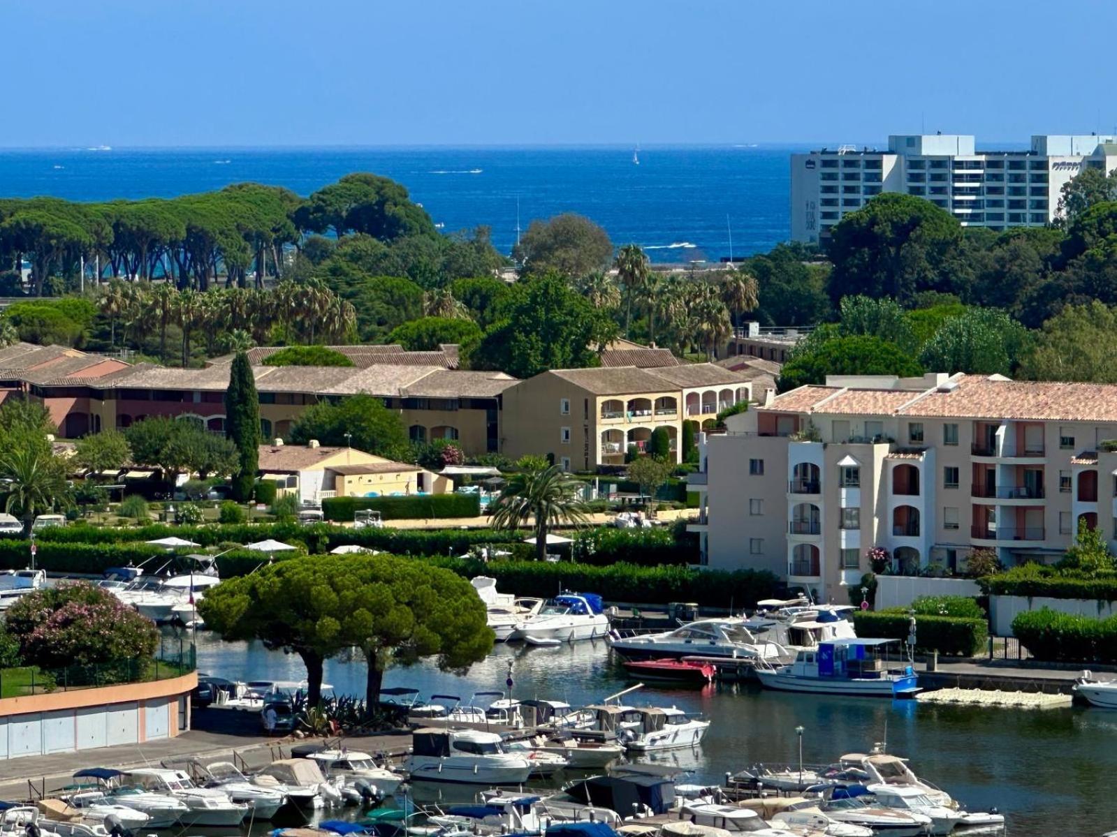 Appartement T3 De Standing Vue Mer Et Marina Mandelieu Exteriör bild