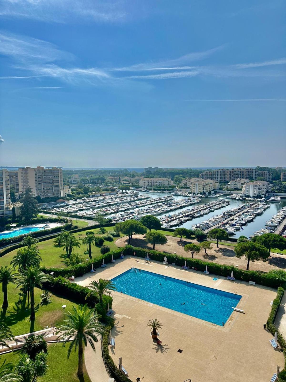 Appartement T3 De Standing Vue Mer Et Marina Mandelieu Exteriör bild